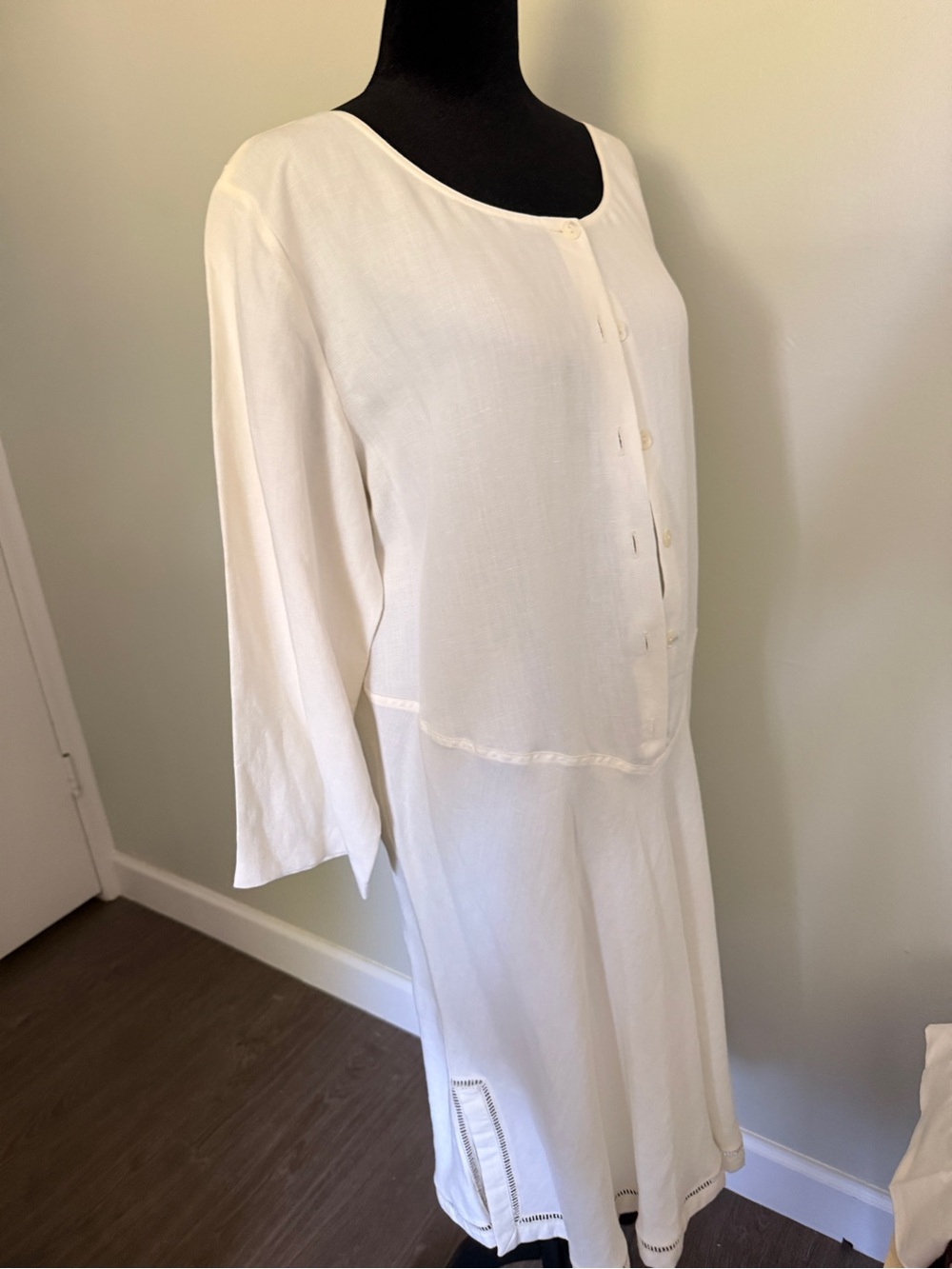 La Perla Cream Long Sleeve Button-Front Midi Dress